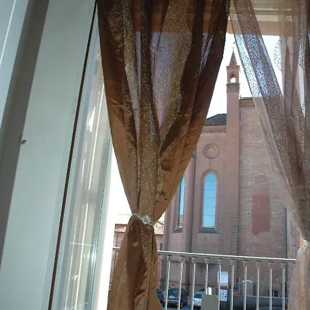 Douce Maison Nocleg ze śniadaniem 3*