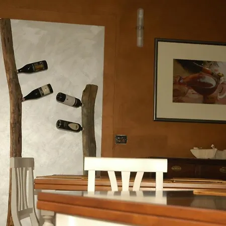 Douce Maison 3* Alba (Piedmont)