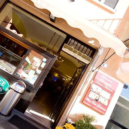 Douce Maison Bed & Breakfast Alba (Piedmont)