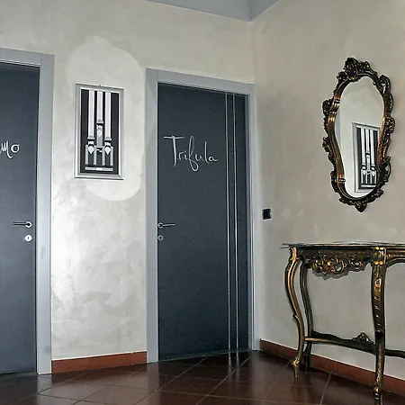 Nocleg ze śniadaniem Douce Maison Alba (Piedmont)