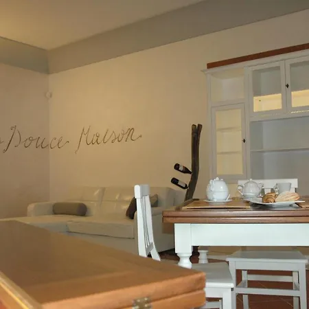 Douce Maison 3*